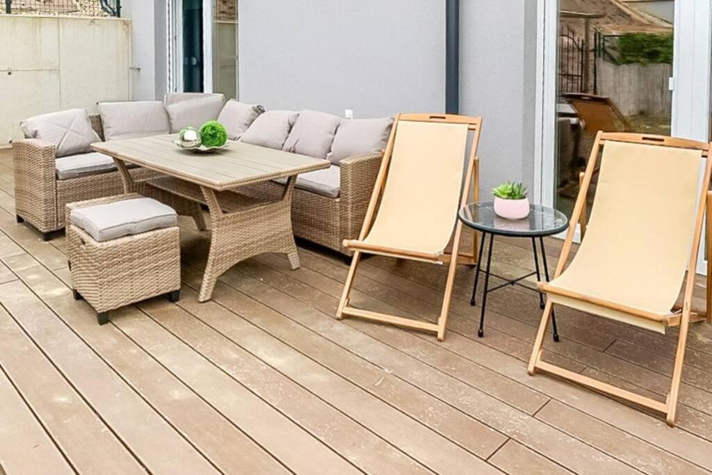 Apartmán Gaestetraum Mit Wunderschoenem Ausblick Und Garten Muhldorf Bei Feldbach Exteriér fotografie