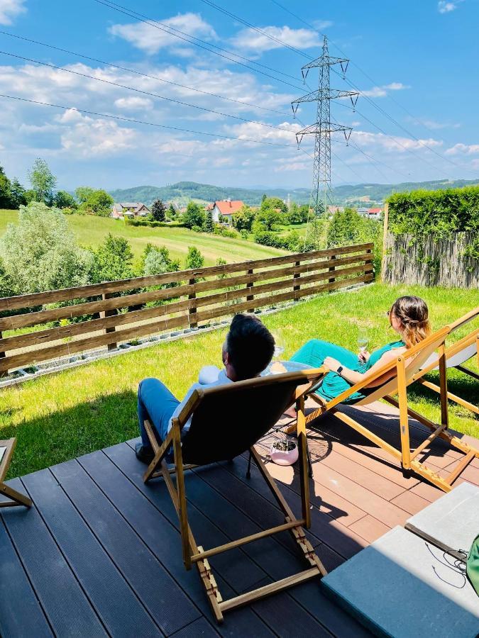 Apartmán Gaestetraum Mit Wunderschoenem Ausblick Und Garten Muhldorf Bei Feldbach Exteriér fotografie