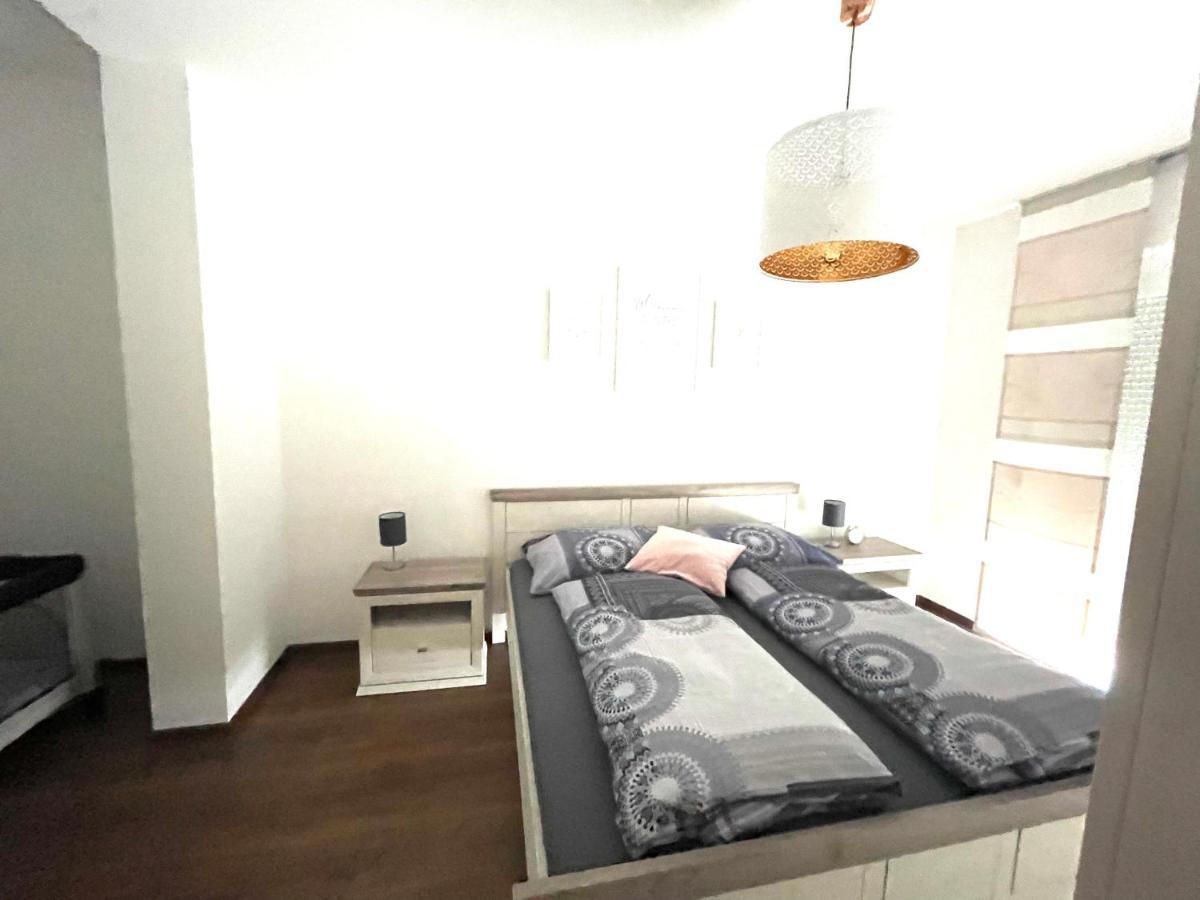 Apartmán Gaestetraum Mit Wunderschoenem Ausblick Und Garten Muhldorf Bei Feldbach Exteriér fotografie